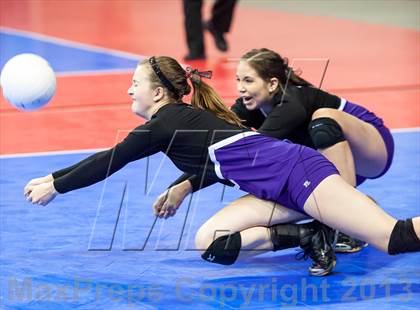 Thumbnail 2 in Bayfield vs. Lamar (CHSAA 3A Pool 1) photogallery.