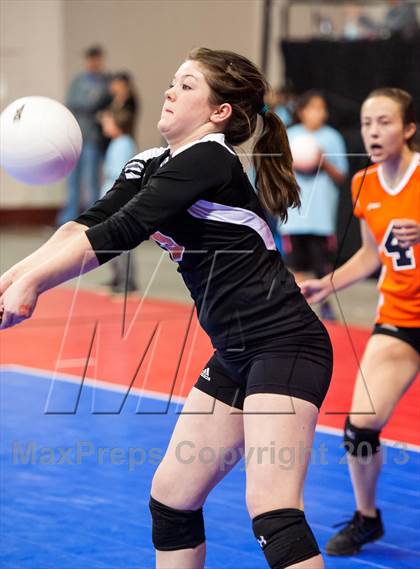 Thumbnail 1 in Bayfield vs. Lamar (CHSAA 3A Pool 1) photogallery.