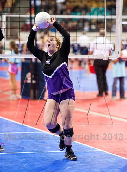 Thumbnail 3 in Bayfield vs. Lamar (CHSAA 3A Pool 1) photogallery.
