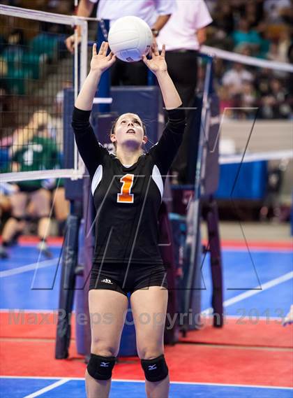 Thumbnail 2 in Bayfield vs. Lamar (CHSAA 3A Pool 1) photogallery.