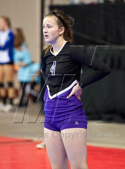 Thumbnail 1 in Bayfield vs. Lamar (CHSAA 3A Pool 1) photogallery.