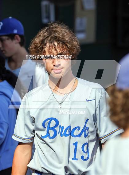 Thumbnail 3 in London vs. Brock (UIL 3A Baseball Semifinal) photogallery.
