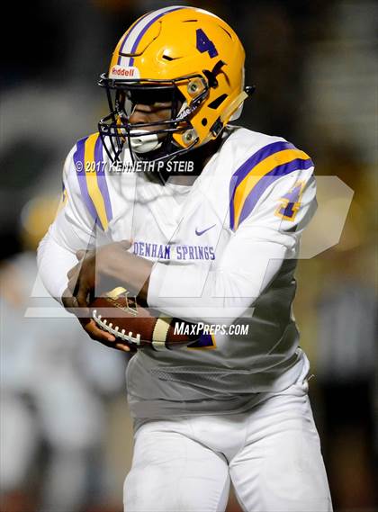 Thumbnail 1 in Denham Springs @ Hahnville (LHSAA 5A 1st Round Playoff) photogallery.