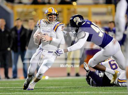 Thumbnail 3 in Denham Springs @ Hahnville (LHSAA 5A 1st Round Playoff) photogallery.