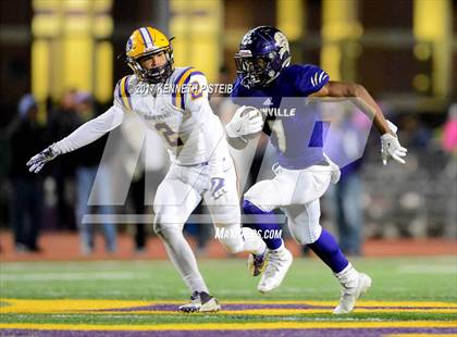 Thumbnail 3 in Denham Springs @ Hahnville (LHSAA 5A 1st Round Playoff) photogallery.