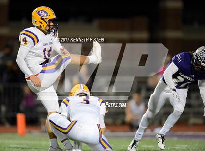 Thumbnail 3 in Denham Springs @ Hahnville (LHSAA 5A 1st Round Playoff) photogallery.