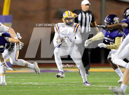 Thumbnail 2 in Denham Springs @ Hahnville (LHSAA 5A 1st Round Playoff) photogallery.
