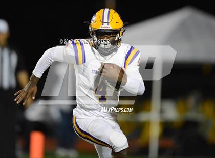 Thumbnail 3 in Denham Springs @ Hahnville (LHSAA 5A 1st Round Playoff) photogallery.