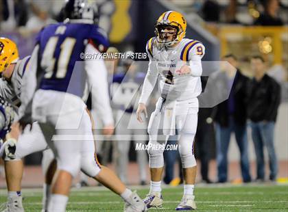 Thumbnail 2 in Denham Springs @ Hahnville (LHSAA 5A 1st Round Playoff) photogallery.