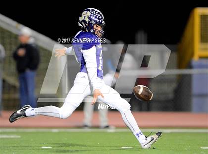 Thumbnail 2 in Denham Springs @ Hahnville (LHSAA 5A 1st Round Playoff) photogallery.