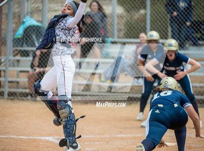 Thumbnail 3 in Mater Dei Catholic @ Torrey Pines (Falcon Fiesta Tournament) photogallery.