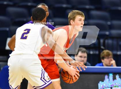 Thumbnail 3 in Chaminade vs. Bloomington (Chicago Elite Classic) photogallery.