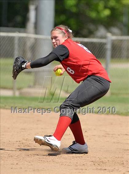 Thumbnail 3 in Oak Ridge vs. Cordova (CIF SJS D2 Final - Game 2) photogallery.