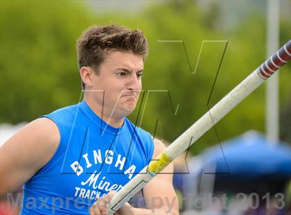 Thumbnail 3 in UHSAA 5A Track and Field Championships photogallery.