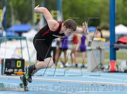 Thumbnail 1 in UHSAA 5A Track and Field Championships photogallery.
