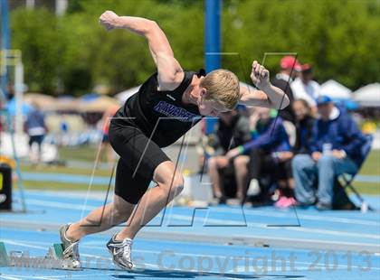 Thumbnail 1 in UHSAA 5A Track and Field Championships photogallery.