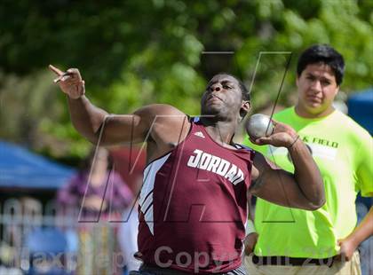 Thumbnail 2 in UHSAA 5A Track and Field Championships photogallery.