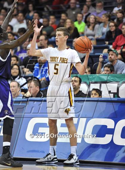 Thumbnail 3 in St Augustine Vs Torrey Pines (CIF SDS Open Division Final) photogallery.