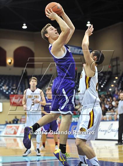 Thumbnail 3 in St Augustine Vs Torrey Pines (CIF SDS Open Division Final) photogallery.