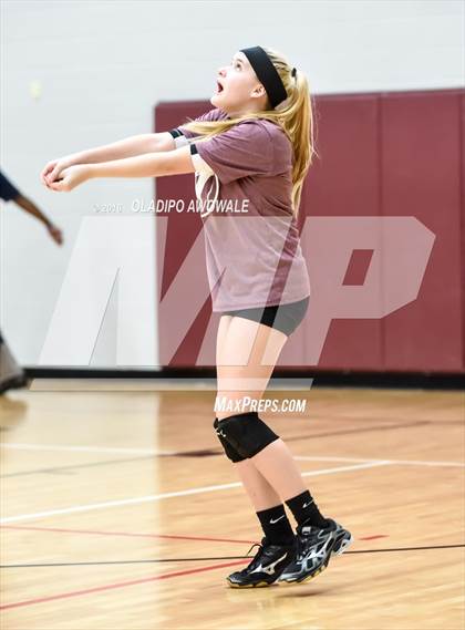 Thumbnail 2 in Guyer [John H.] @ Wylie photogallery.