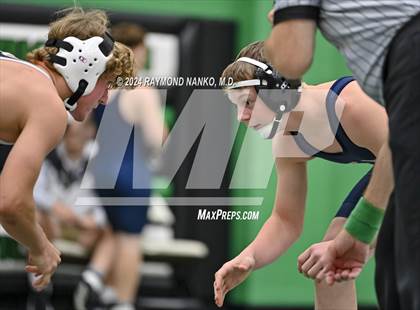 Thumbnail 2 in Yorktown Invitational  photogallery.