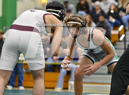 Thumbnail 2 in Yorktown Invitational  photogallery.