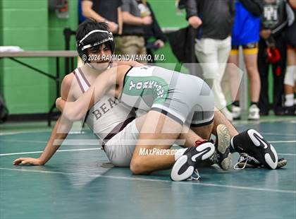 Thumbnail 1 in Yorktown Invitational  photogallery.
