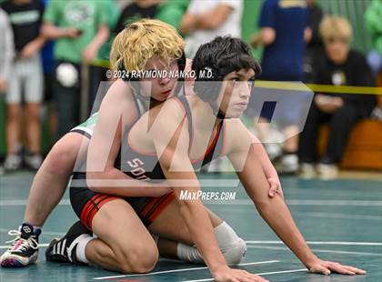 Thumbnail 1 in Yorktown Invitational  photogallery.