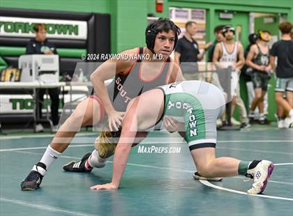 Thumbnail 2 in Yorktown Invitational  photogallery.