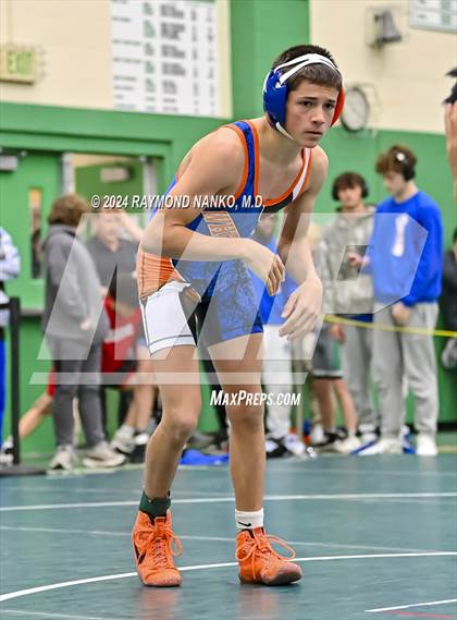 Thumbnail 2 in Yorktown Invitational  photogallery.