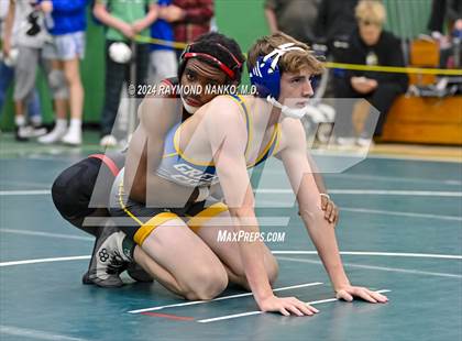 Thumbnail 1 in Yorktown Invitational  photogallery.