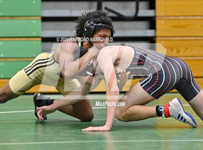 Thumbnail 2 in Yorktown Invitational  photogallery.