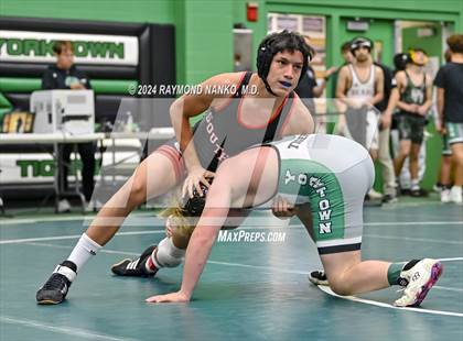 Thumbnail 1 in Yorktown Invitational  photogallery.