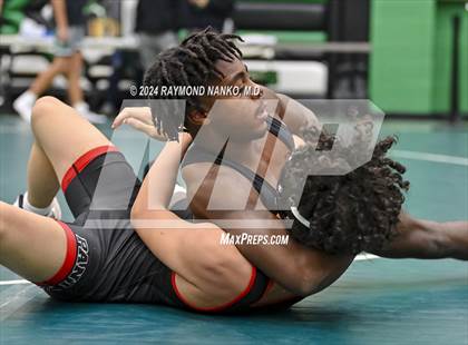 Thumbnail 1 in Yorktown Invitational  photogallery.