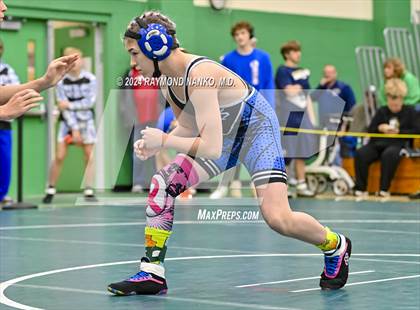 Thumbnail 2 in Yorktown Invitational  photogallery.