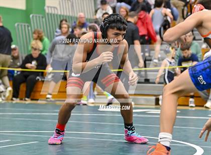 Thumbnail 1 in Yorktown Invitational  photogallery.