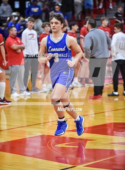 Thumbnail 2 in Lone Oak vs. Leonard (UIL Basketball 3A Region II Bi-District) photogallery.