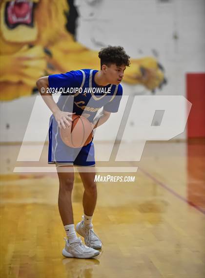 Thumbnail 2 in Lone Oak vs. Leonard (UIL Basketball 3A Region II Bi-District) photogallery.