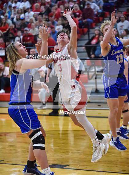 Thumbnail 1 in Lone Oak vs. Leonard (UIL Basketball 3A Region II Bi-District) photogallery.