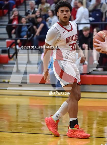 Thumbnail 2 in Lone Oak vs. Leonard (UIL Basketball 3A Region II Bi-District) photogallery.