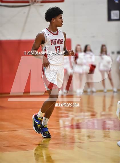Thumbnail 1 in Lone Oak vs. Leonard (UIL Basketball 3A Region II Bi-District) photogallery.