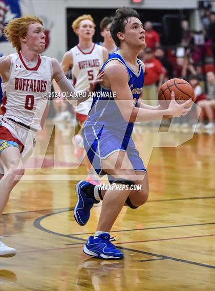Thumbnail 2 in Lone Oak vs. Leonard (UIL Basketball 3A Region II Bi-District) photogallery.