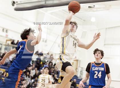 Thumbnail 2 in Clayton vs  Vianney (Rotating 8 Tournament) photogallery.