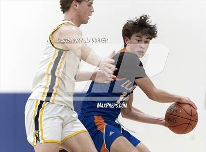 Thumbnail 1 in Clayton vs  Vianney (Rotating 8 Tournament) photogallery.