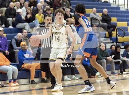 Thumbnail 1 in Clayton vs  Vianney (Rotating 8 Tournament) photogallery.