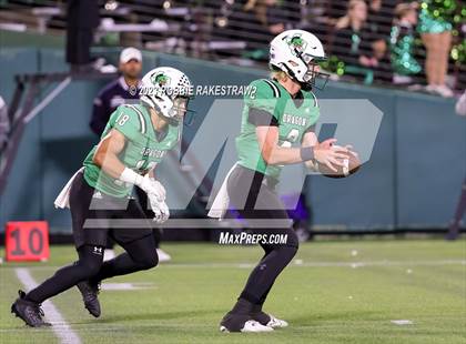 Thumbnail 1 in Southlake Carroll vs. Highland Park (UIL 6A DII Regional Semifinals) photogallery.