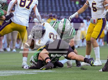 Thumbnail 3 in Southlake Carroll vs. Highland Park (UIL 6A DII Regional Semifinals) photogallery.