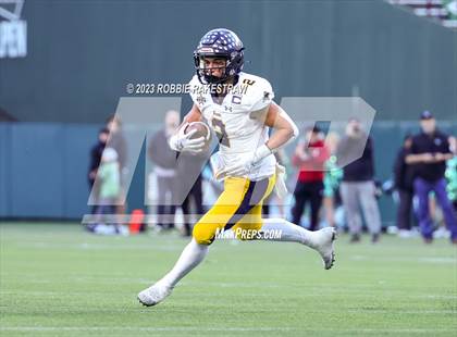 Thumbnail 1 in Southlake Carroll vs. Highland Park (UIL 6A DII Regional Semifinals) photogallery.