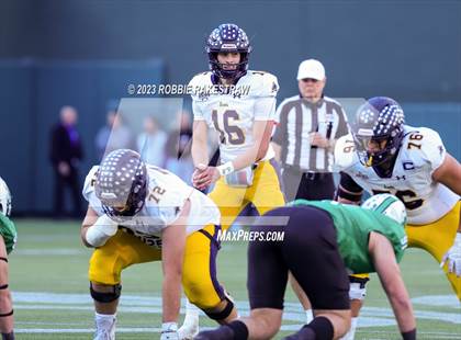 Thumbnail 3 in Southlake Carroll vs. Highland Park (UIL 6A DII Regional Semifinals) photogallery.