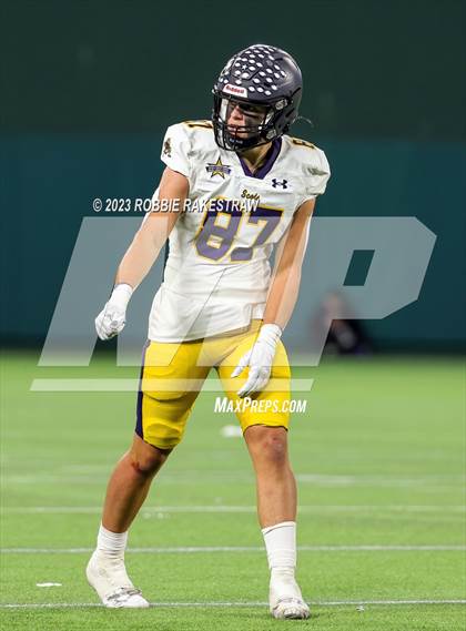 Thumbnail 3 in Southlake Carroll vs. Highland Park (UIL 6A DII Regional Semifinals) photogallery.